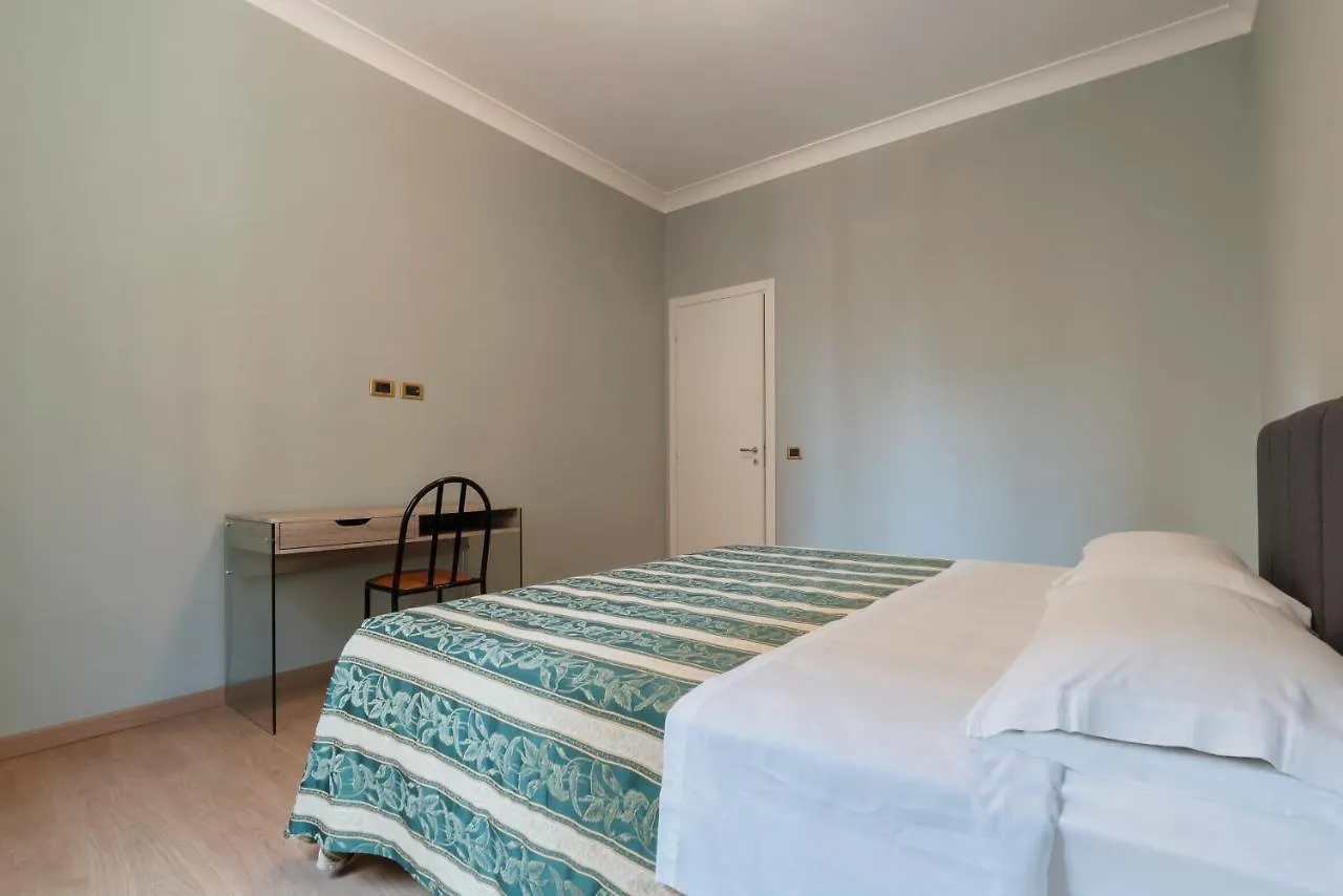 Termini Station Elegant And Roomy Apartment Roma