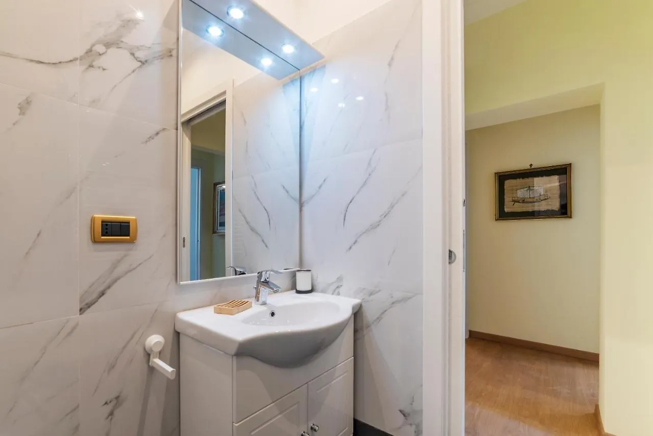 Termini Station Elegant And Roomy Apartment Roma